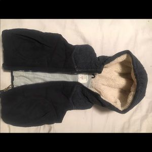 Zara baby boy vest 12-18 months. great condition